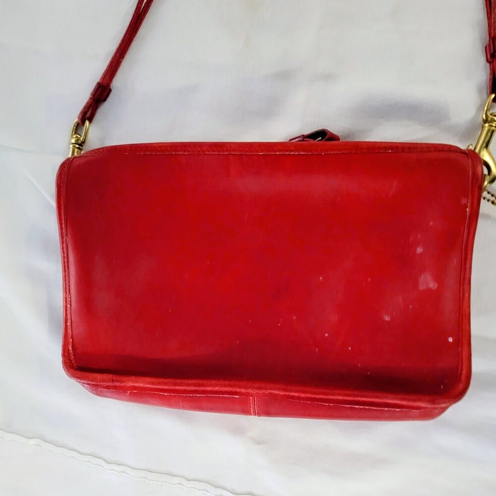 Vintage Coach Crossbody Bag 9455 Red
